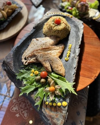 Piedras Rústicas - Plato Comida a las Brasas